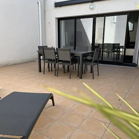 Maison Renovee 4 Pieces Au Coeur De St Pierre D'oleron Avec Terrasse, Proche Commerces, 6 Couchages - Fr-1-246a-137 Holiday home *