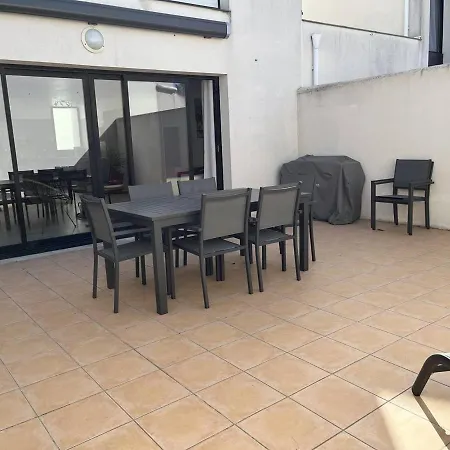 Maison Renovee 4 Pieces Au Coeur De St Pierre D'oleron Avec Terrasse, Proche Commerces, 6 Couchages - Fr-1-246a-137 * Saint-Pierre-d'Oleron